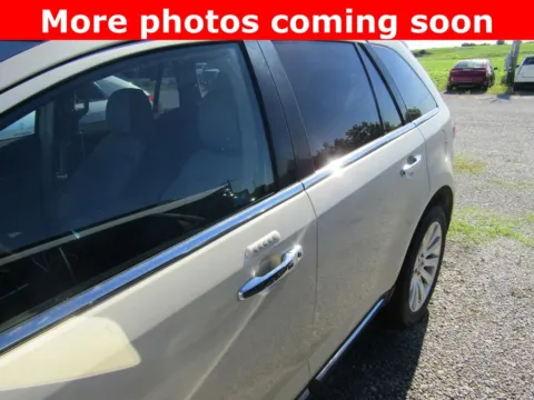 Photos of 2014 Lincoln MKX for sale in Bethany, MO at Pettijohn Auto Center
