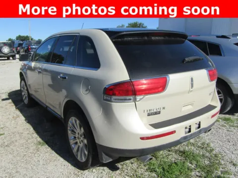 Another view of 2014 Lincoln MKX for sale in Bethany, MO at Pettijohn Auto Center