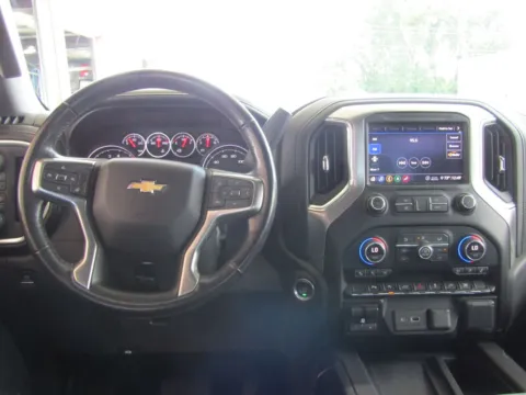 More photos of 2020 Chevrolet Silverado 1500 LTZ at Pettijohn Auto Center, MO
