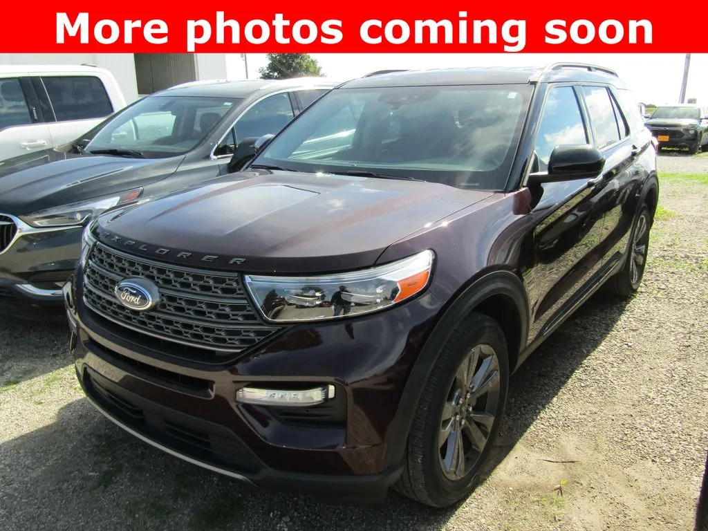 Used 2023 Ford Explorer XLT with VIN 1FMSK8DH5PGA90793 for sale in Kansas City