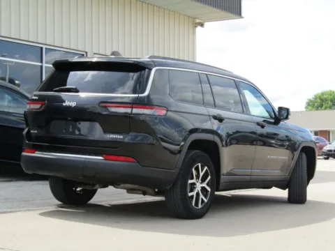 Another view of 2024 Jeep Grand Cherokee L Limited for sale in Bethany, MO at Pettijohn Auto Center