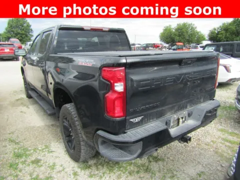 Another view of 2021 Chevrolet Silverado 1500 Custom Trail Boss for sale in Bethany, MO at Pettijohn Auto Center