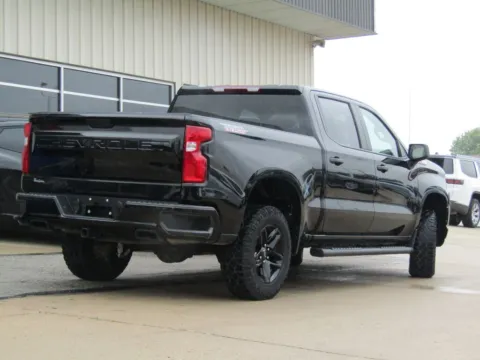 Another view of 2021 Chevrolet Silverado 1500 Custom Trail Boss for sale in Bethany, MO at Pettijohn Auto Center