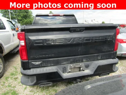 More photos of 2021 Chevrolet Silverado 1500 Custom Trail Boss at Pettijohn Auto Center, MO