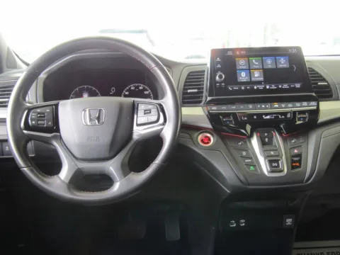 More photos of 2025 Honda Odyssey Sport-L at Pettijohn Auto Center, MO