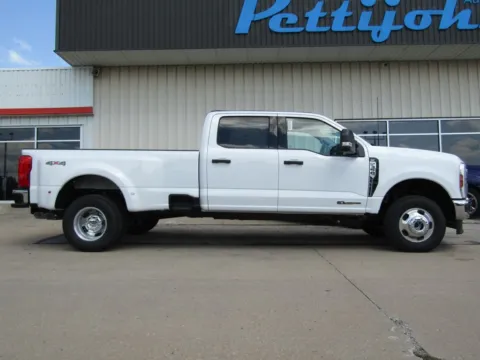 Photos of 2026 Ford F-350SD XLT for sale in Bethany, MO at Pettijohn Auto Center