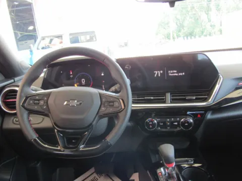 More photos of 2026 Chevrolet Trax 2RS at Pettijohn Auto Center, MO