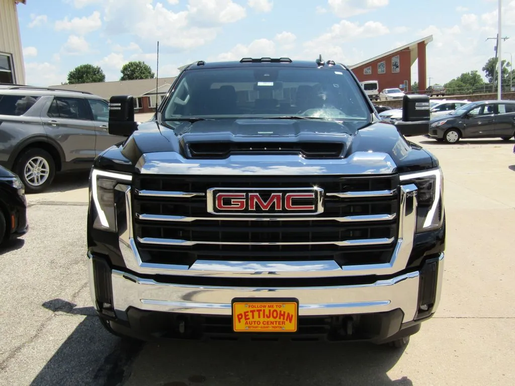 2026 GMC Sierra 2500HD SLE - Photo 13