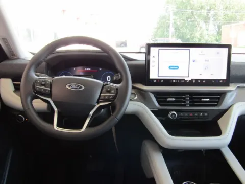 More photos of 2026 Ford Explorer Platinum at Pettijohn Auto Center, MO