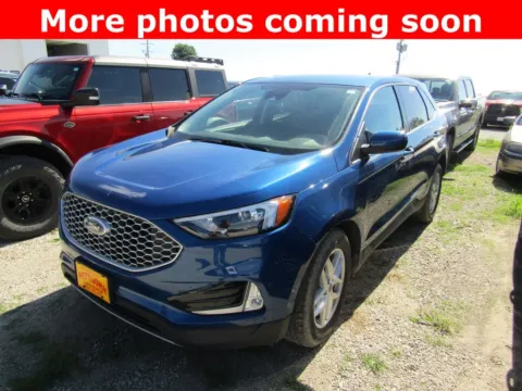 Blue 2023 Ford Edge SEL for sale in Bethany, MO
