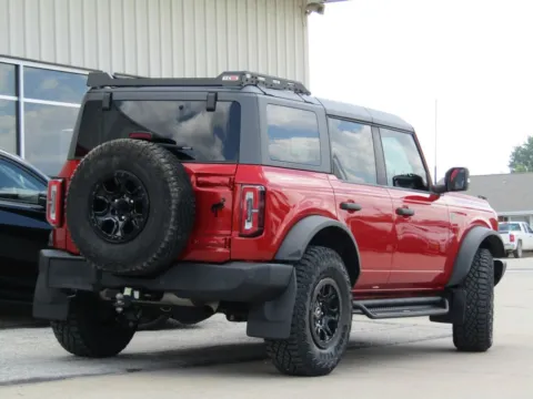 Another view of 2023 Ford Bronco Wildtrak for sale in Bethany, MO at Pettijohn Auto Center