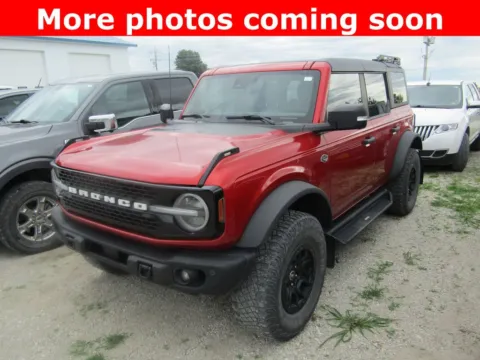 Red 2023 Ford Bronco Wildtrak for sale in Bethany, MO