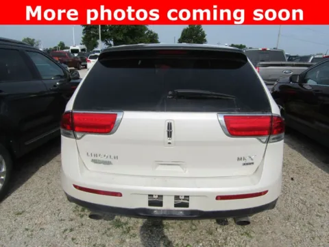 More photos of 2012 Lincoln MKX at Pettijohn Auto Center, MO