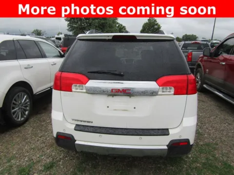More photos of 2015 GMC Terrain SLT-2 at Pettijohn Auto Center, MO