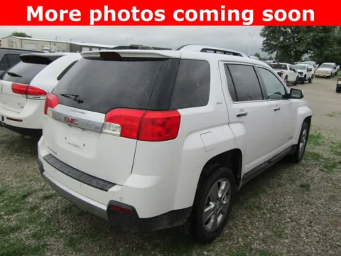 More photos of 2015 GMC Terrain SLT-2 at Pettijohn Auto Center, MO
