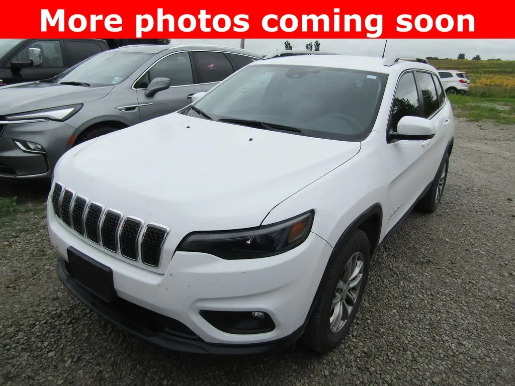 Used 2021 Jeep Cherokee Latitude Lux with VIN 1C4PJMMX6MD215634 for sale in Kansas City