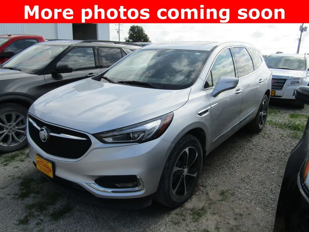 2021 Buick Enclave Essence AWD's photo