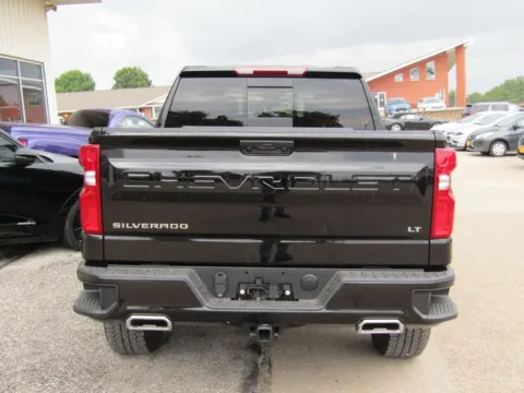 More photos of 2026 Chevrolet Silverado 1500 LT Trail Boss at Pettijohn Auto Center, MO