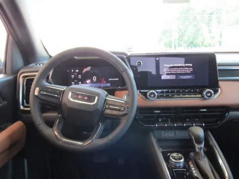 More photos of 2026 GMC Canyon AT4 at Pettijohn Auto Center, MO