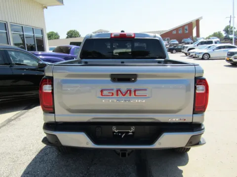 More photos of 2026 GMC Canyon AT4 at Pettijohn Auto Center, MO
