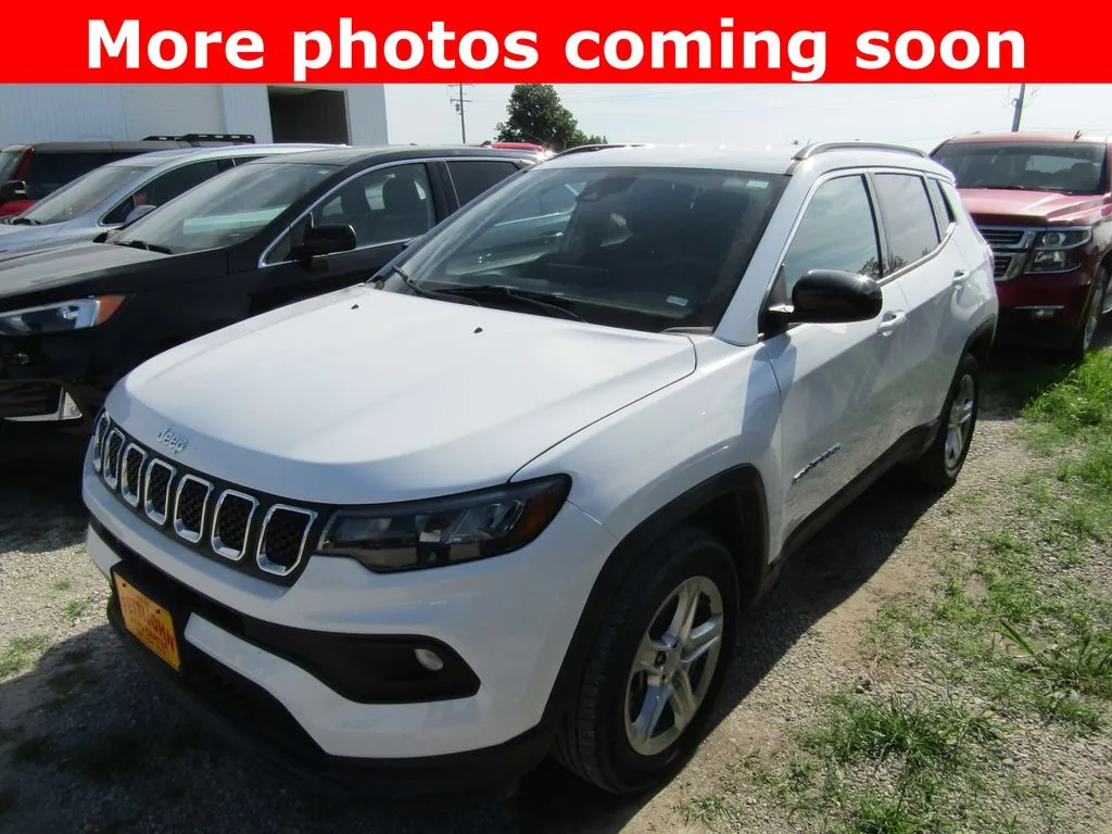 2024 Jeep Compass Latitude 4X4's photo