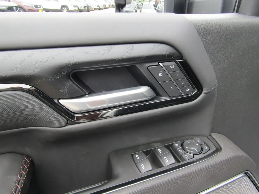 2026 GMC Sierra 2500HD AT4X - Photo 33