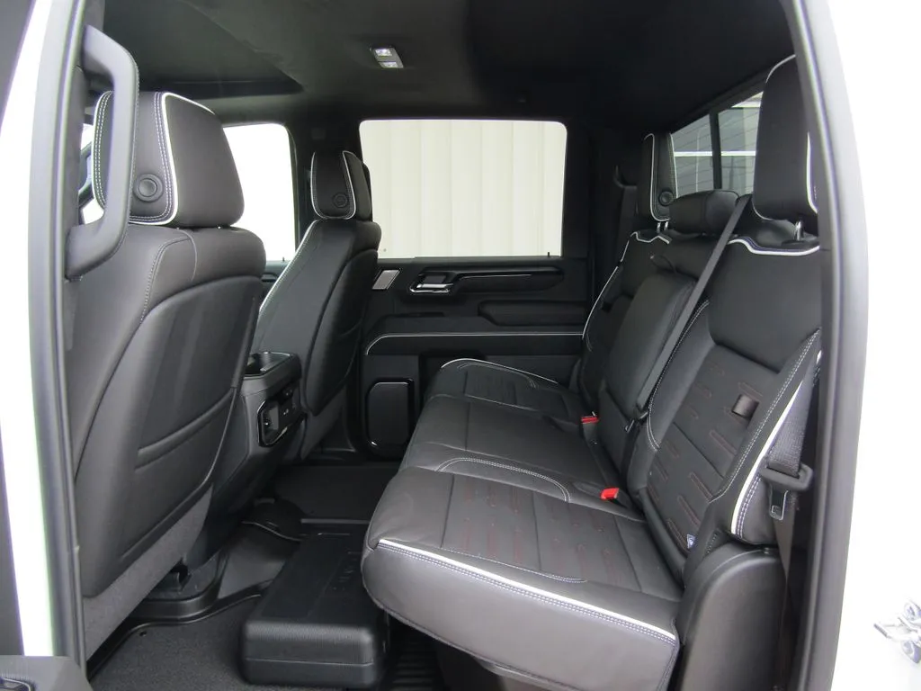 2026 GMC Sierra 2500HD AT4X - Photo 41