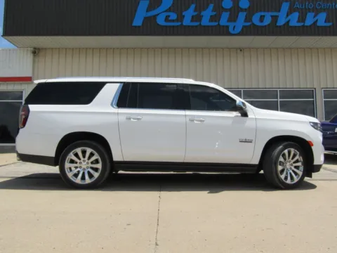 Photos of 2023 Chevrolet Suburban Premier for sale in Bethany, MO at Pettijohn Auto Center