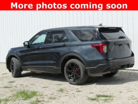 More photos of 2022 Ford Explorer ST at Pettijohn Auto Center, MO
