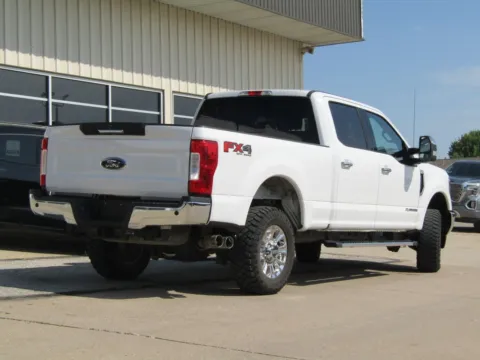Another view of 2019 Ford F-250SD XLT for sale in Bethany, MO at Pettijohn Auto Center
