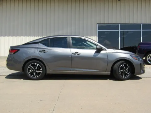 Photos of 2024 Nissan Sentra SV for sale in Bethany, MO at Pettijohn Auto Center