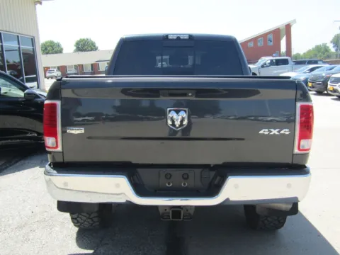 More photos of 2018 Ram 3500 Laramie at Pettijohn Auto Center, MO
