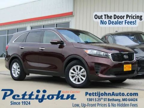 Red 2020 Kia Sorento LX for sale in Bethany, MO