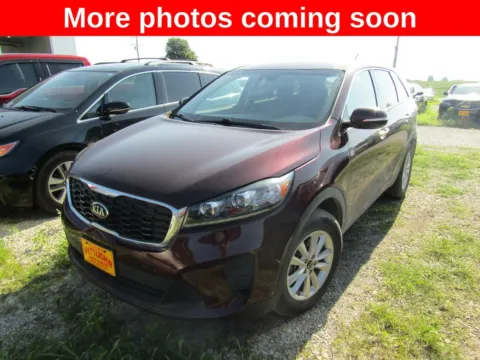 Red 2020 Kia Sorento LX for sale in Bethany, MO