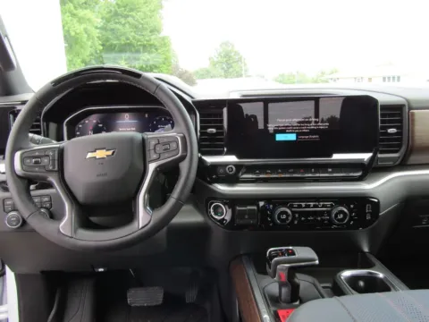More photos of 2026 Chevrolet Silverado 1500 High Country at Pettijohn Auto Center, MO