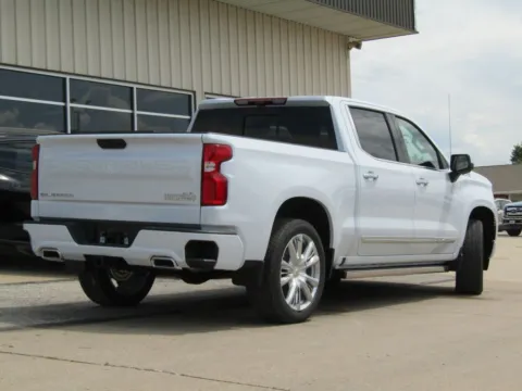 Another view of 2026 Chevrolet Silverado 1500 High Country for sale in Bethany, MO at Pettijohn Auto Center