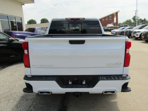 More photos of 2026 Chevrolet Silverado 1500 High Country at Pettijohn Auto Center, MO