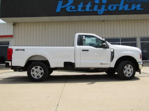 Photos of 2026 Ford F-250SD XLT for sale in Bethany, MO at Pettijohn Auto Center