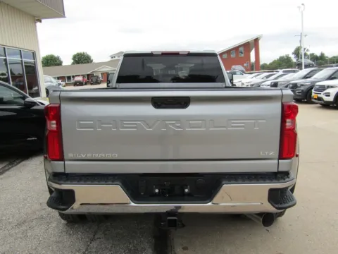 More photos of 2026 Chevrolet Silverado 3500HD LTZ at Pettijohn Auto Center, MO