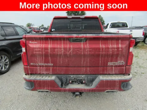 More photos of 2021 Chevrolet Silverado 1500 High Country at Pettijohn Auto Center, MO