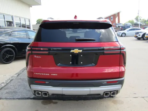 More photos of 2026 Chevrolet Traverse LT at Pettijohn Auto Center, MO
