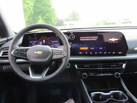 More photos of 2026 Chevrolet Traverse LT at Pettijohn Auto Center, MO