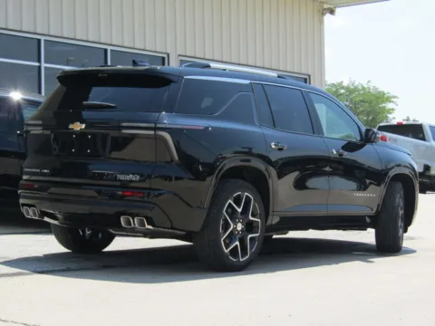 Another view of 2026 Chevrolet Traverse High Country for sale in Bethany, MO at Pettijohn Auto Center
