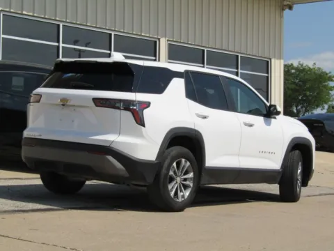 Another view of 2025 Chevrolet Equinox LT for sale in Bethany, MO at Pettijohn Auto Center