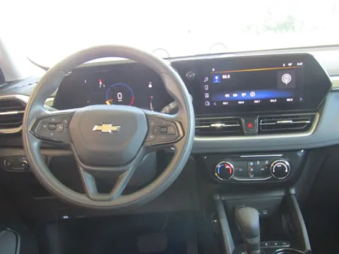 More photos of 2025 Chevrolet TrailBlazer LT at Pettijohn Auto Center, MO