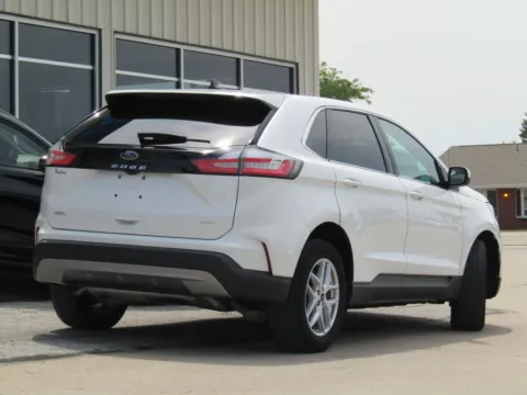 Another view of 2023 Ford Edge SEL for sale in Bethany, MO at Pettijohn Auto Center