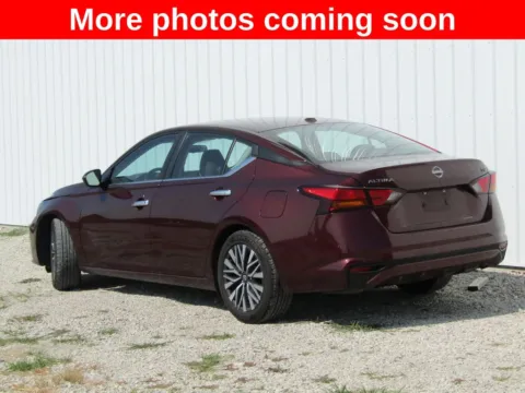 More photos of 2024 Nissan Altima 2.5 SV at Pettijohn Auto Center, MO