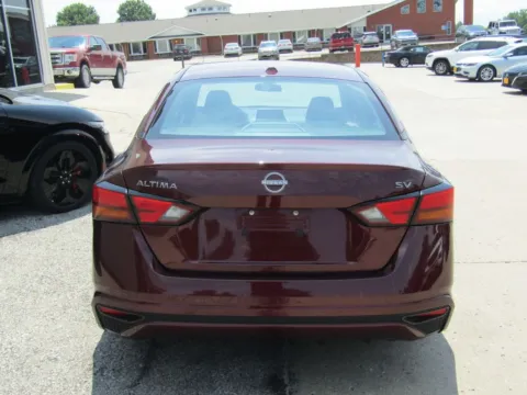 More photos of 2024 Nissan Altima 2.5 SV at Pettijohn Auto Center, MO