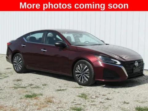 Red 2024 Nissan Altima 2.5 SV for sale in Bethany, MO