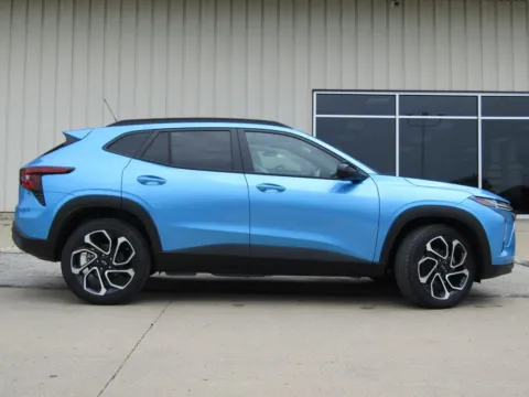 Photos of 2026 Chevrolet Trax 2RS for sale in Bethany, MO at Pettijohn Auto Center